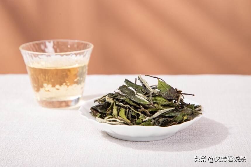 春茶里的绿茶、红茶、白茶、乌龙茶，你喝过几种？不知道要补课