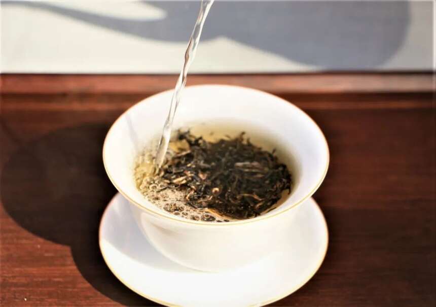 你真的知道红茶是什么茶吗？10个小知识点，解决你80%的疑惑