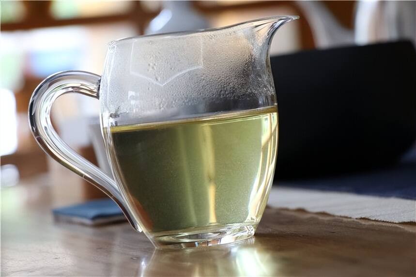 帝芙特说茶：红茶和绿茶的区别