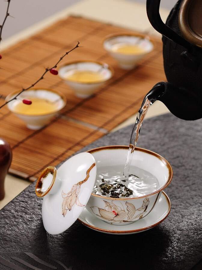 闷泡并非常规泡茶手法，一些老茶人见怪不怪，你知道为什么吗？