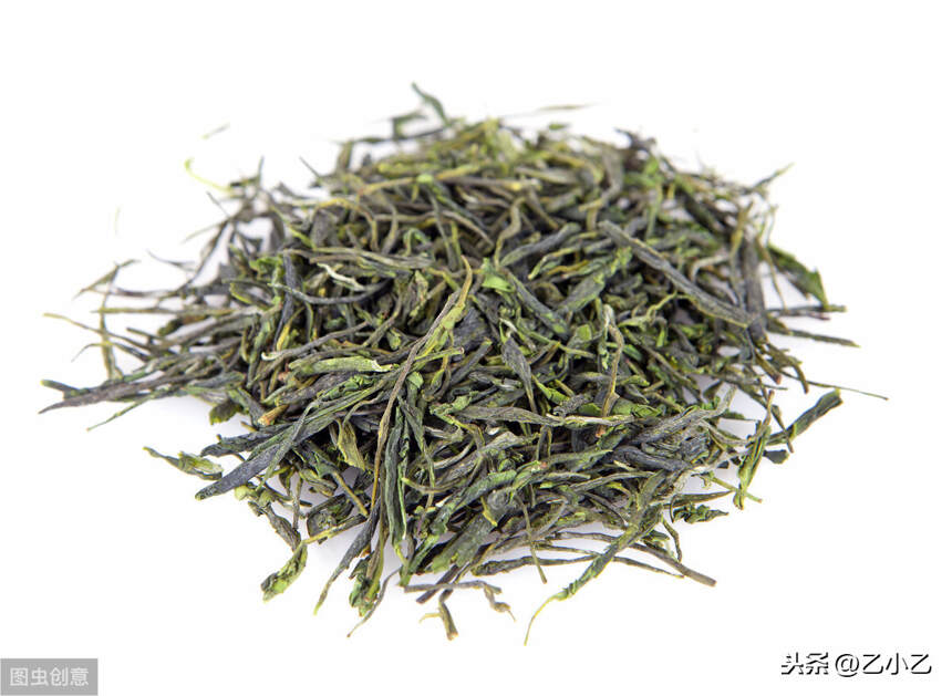 通过品质特征区分绿茶和白茶是最实用的