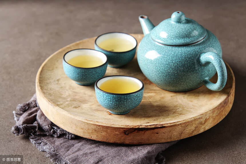 普洱熟茶【离地发酵】大大改善了传统工艺，大有可为