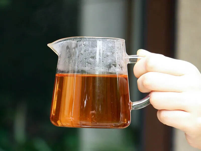 什么是乌龙茶？是茶类、品种还是商品名