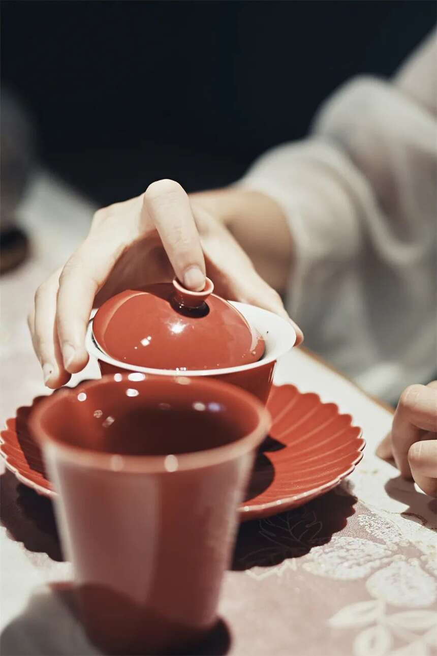 如何用玻璃杯、盖碗、紫砂壶，泡六大茶类？