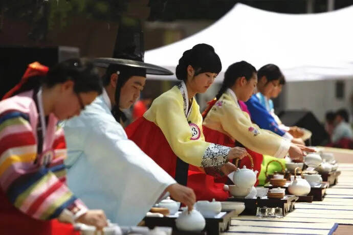 中国茶文化影响最深的国家，除了日本就属TA