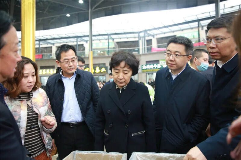 四川省政协副主席祝春秀到名山调研茶产业发展