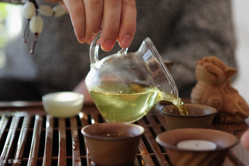 谁说“冬不饮绿茶”？一杯绿茶让人闻到春天的气息