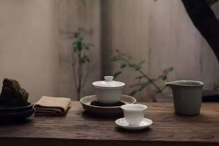 品尝茶与酒，中国人的两种性格