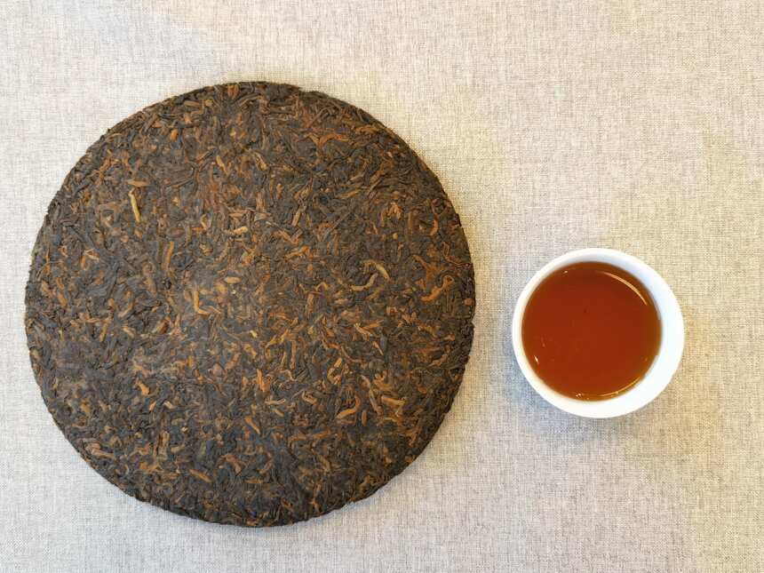 安吉白茶不是白茶，大红袍竟然是一种青茶，六大茶类应该如何划分