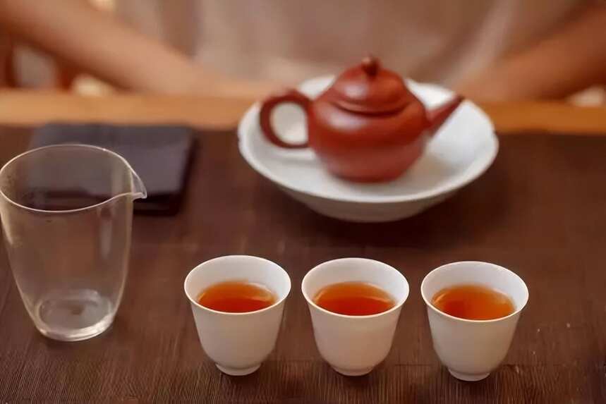 喝茶的十个礼仪知识，千万别在喝茶的时候失礼