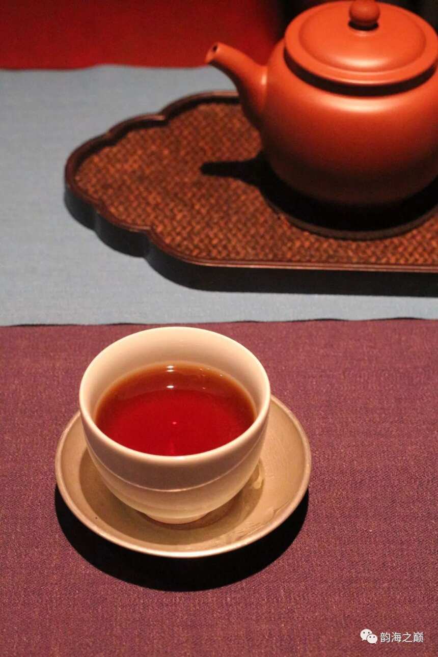 「韵海茶文」茶里面最大的能量，是温度