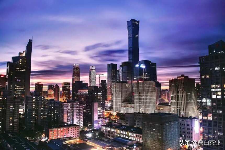 鼎白X北京，品牌与城市共未来