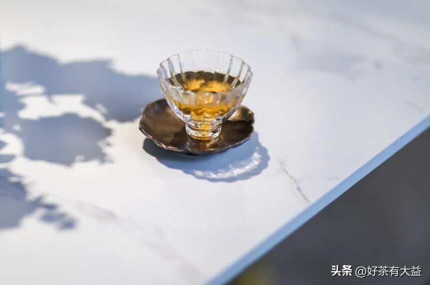 龙柱圆茶茶席 | 气质感拉满，新中式与传统茶的创意融合