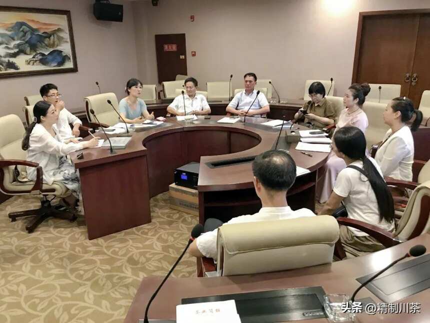四川省茶叶行业协会召开秘书处工作会议