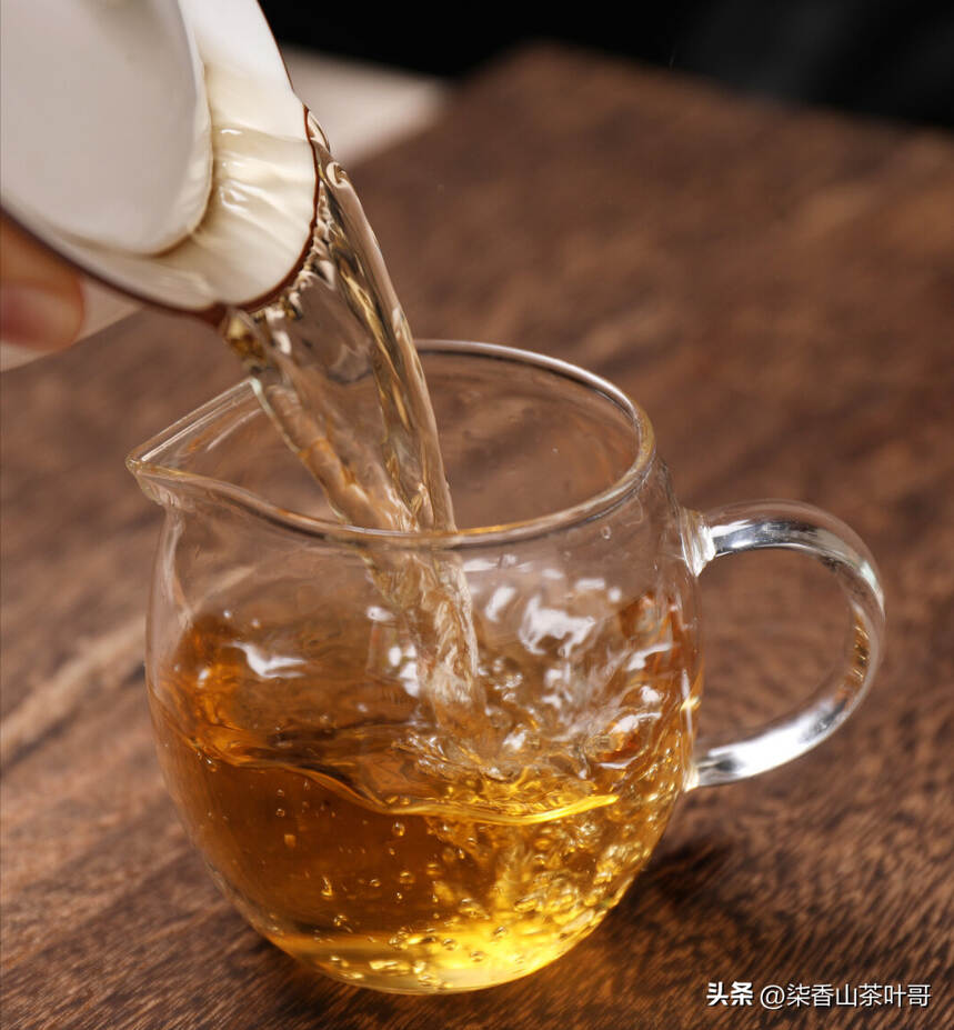 藤条茶的优质代表，细说双江小勐峨，一个产好茶的秘境之地