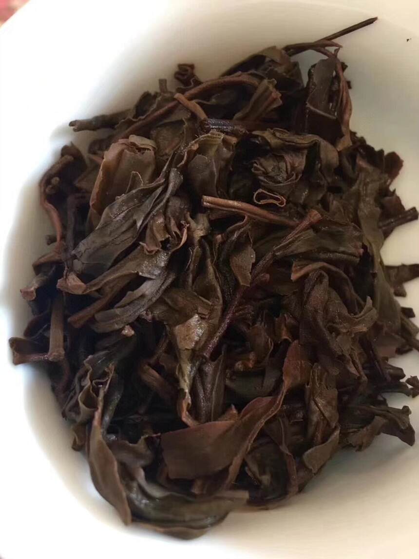#普洱茶# 05年易武昌达号，高山古树圆饼生茶，高山