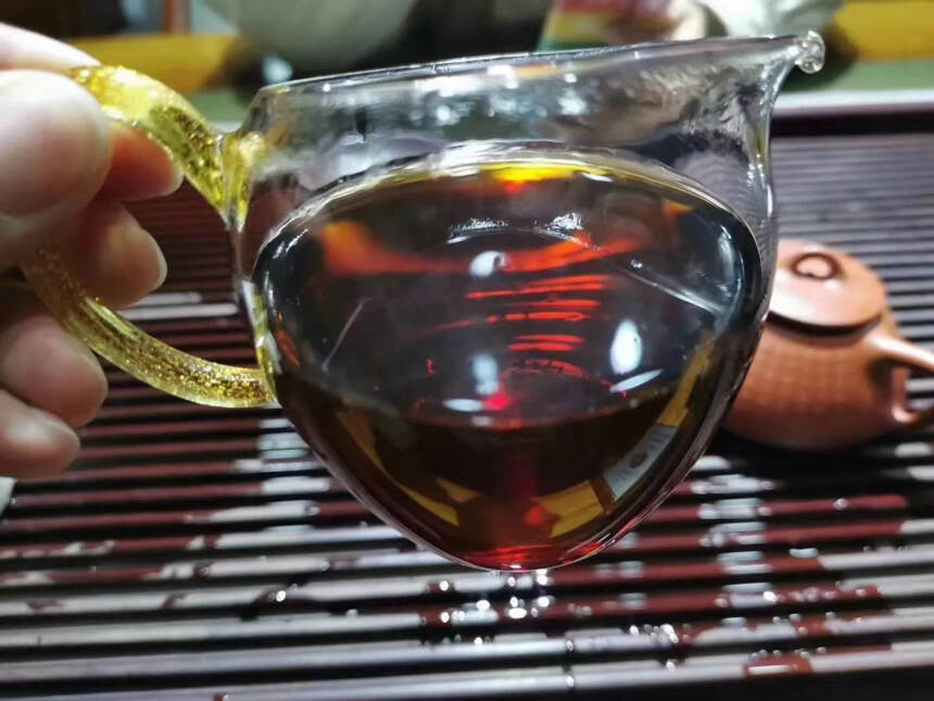 #普洱茶# 80年代杨聘号老生茶。