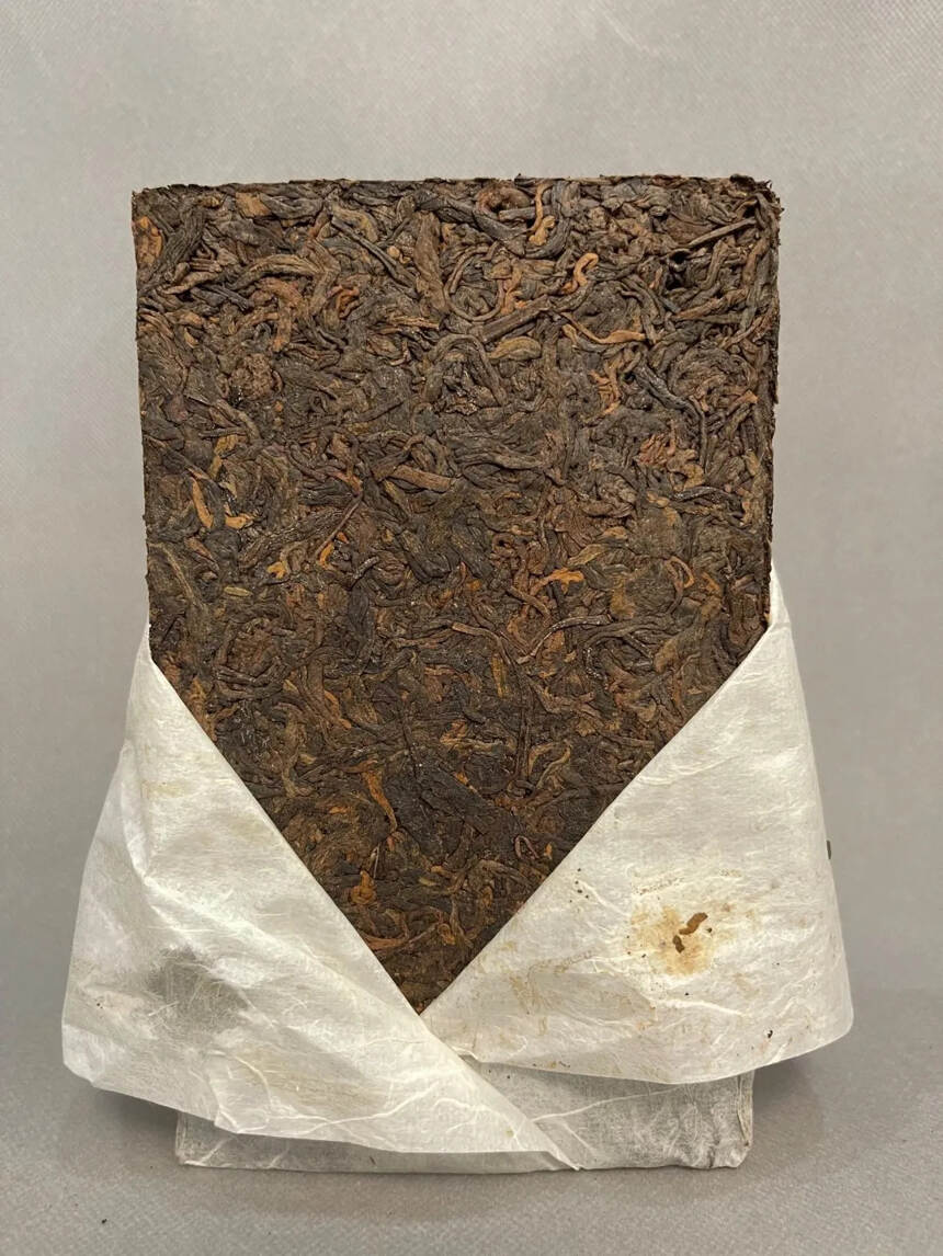 #普洱茶# 06年布朗山古树熟茶砖，500克，焦糖，