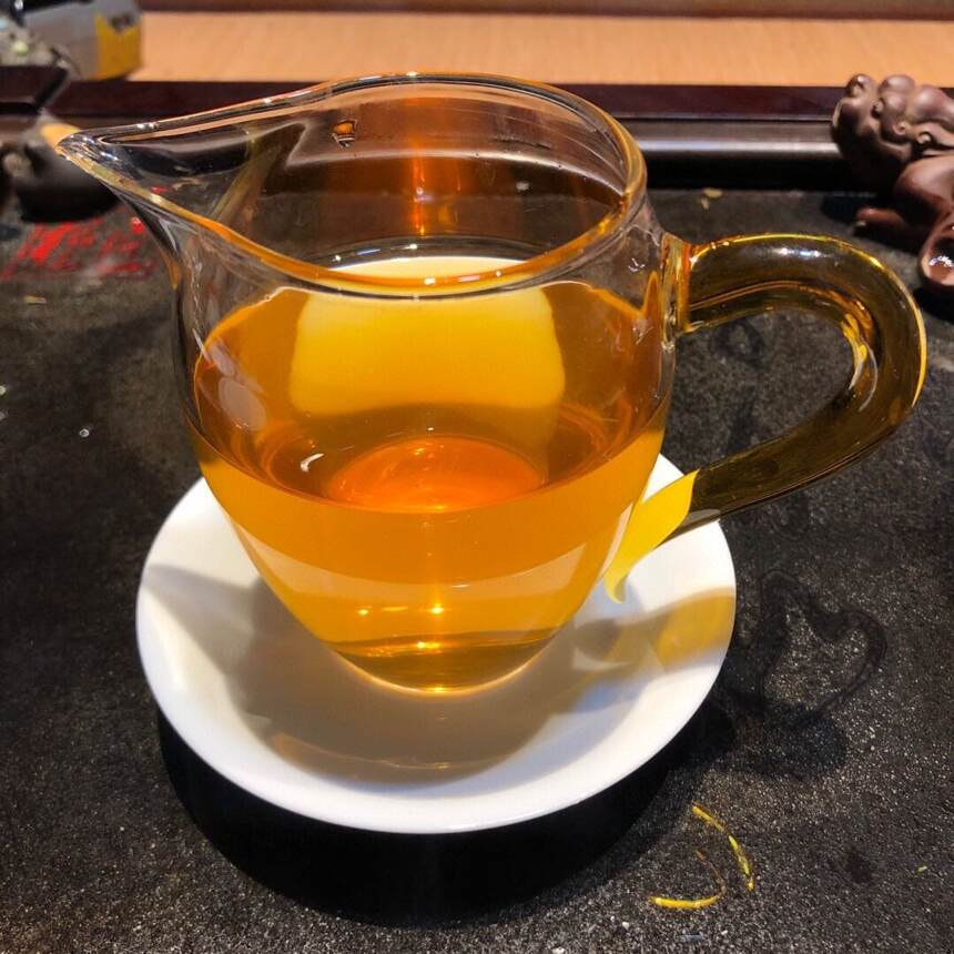 #普洱茶# 景迈古树生茶，2015年古树生茶，一片1