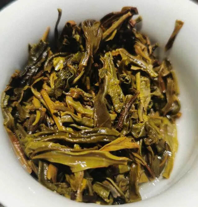 #普洱茶# 2015年冰岛竹篓茶，纯料生茶，一筐一千
