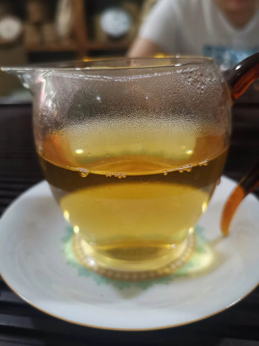 #普洱茶# 99年绿大树。