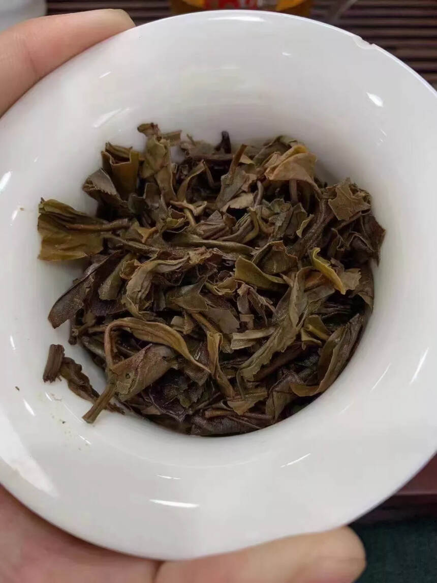 勐库茶典型代表--东半山古树茶2010年勐傣茶厂 勐