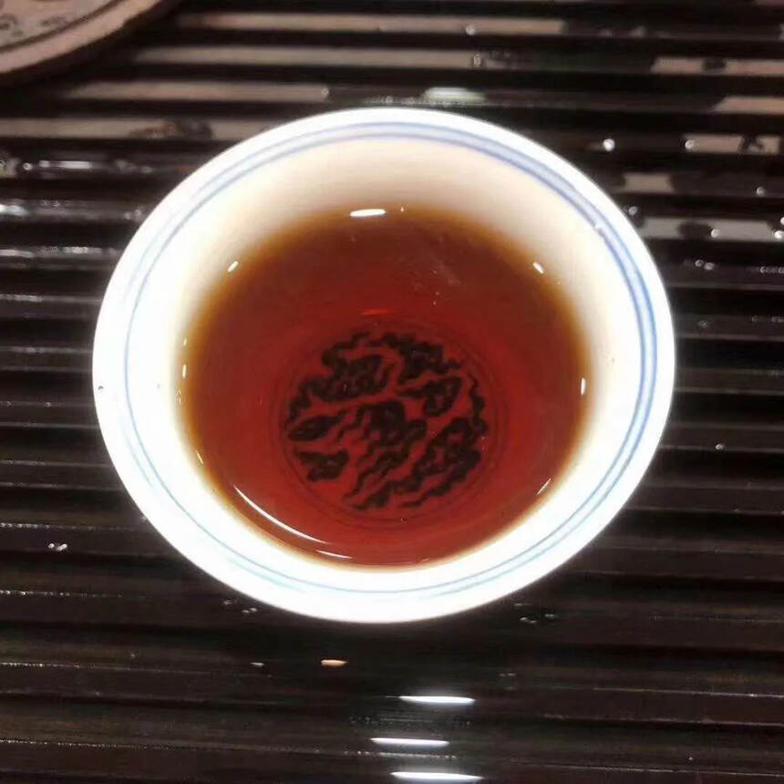 ??推荐一款品质不错的老熟茶，2000年小红印甲级熟