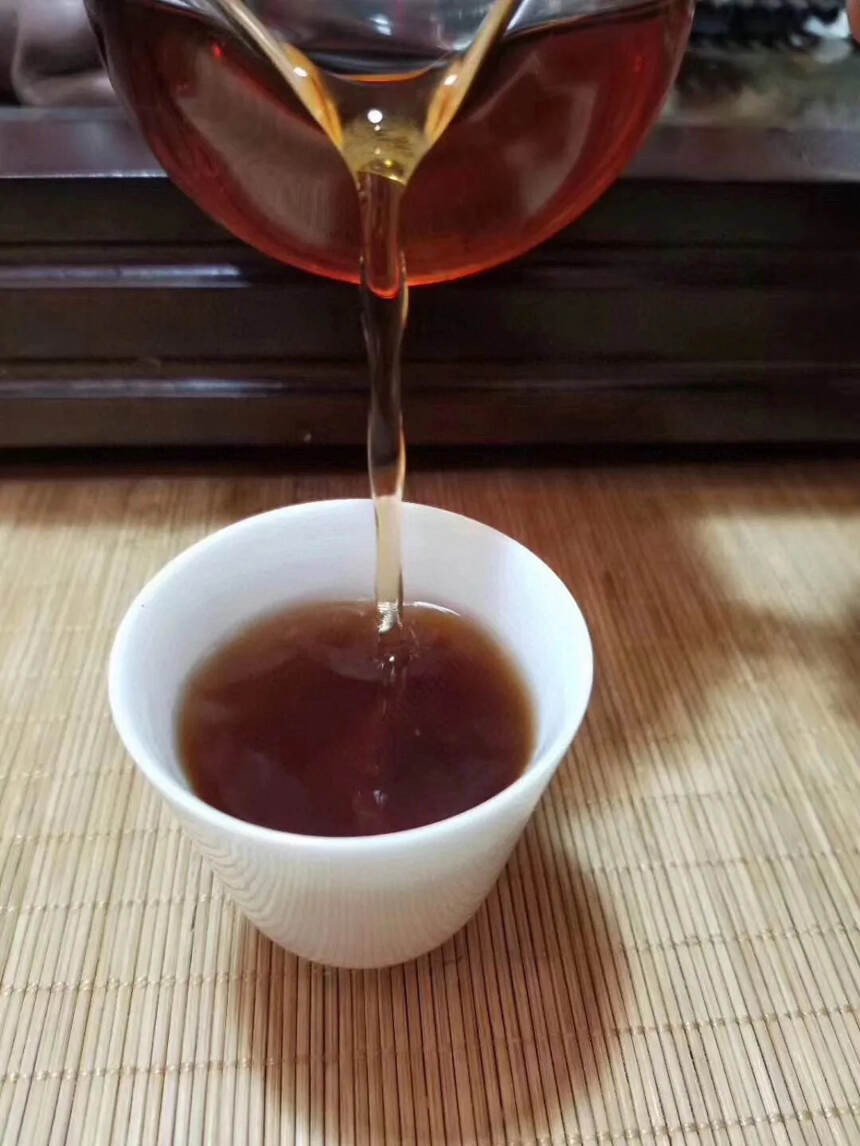 匠心品质！
2018年精选150年古树茶为原料、工艺