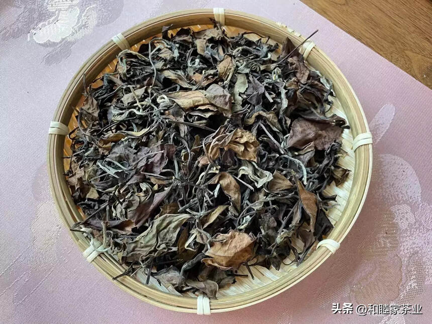 2013年福鼎磻溪寿眉老白茶，500克/提，传统日晒