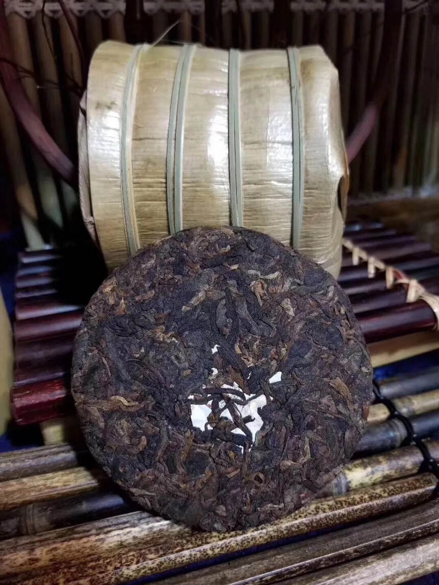 匠心品质！
2018年精选150年古树茶为原料、工艺