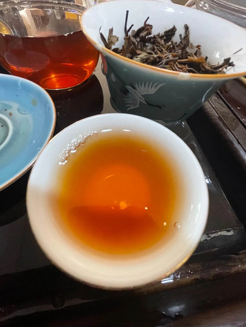 2003年资深茶人何仕华先生定制古树茶（老班章）条索