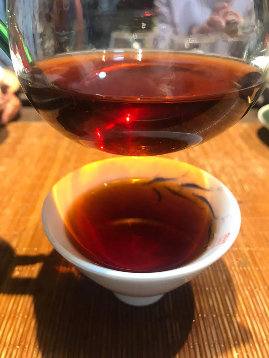 世界第一好喝的茶柱，不信试试！80年代冰岛熟茶茶柱，