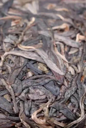 秘境古树2019春，200克饼茶，6公斤一件，茶气刚