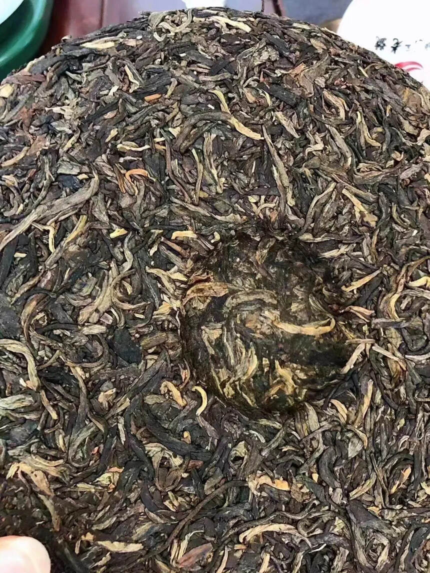 2010年【土林原野香】布朗山野生古树茶的原料，布朗