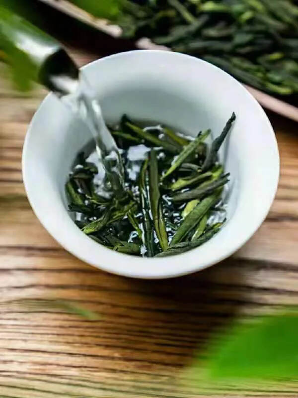 六安瓜片
2021年新茶安徽绿茶雨前手工茶叶六安瓜片