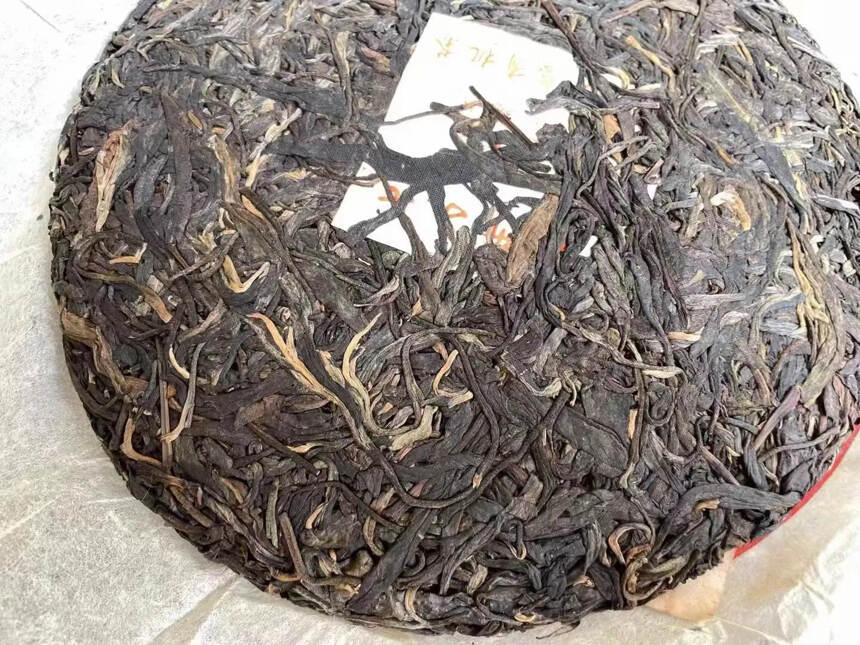 #普洱茶# 06年班章生态茶，一件42饼.汤浓而厚，