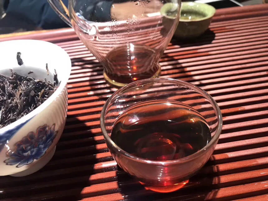 98年少量精品散茶，帕沙茶农私藏茶。甜润陈香，只有6