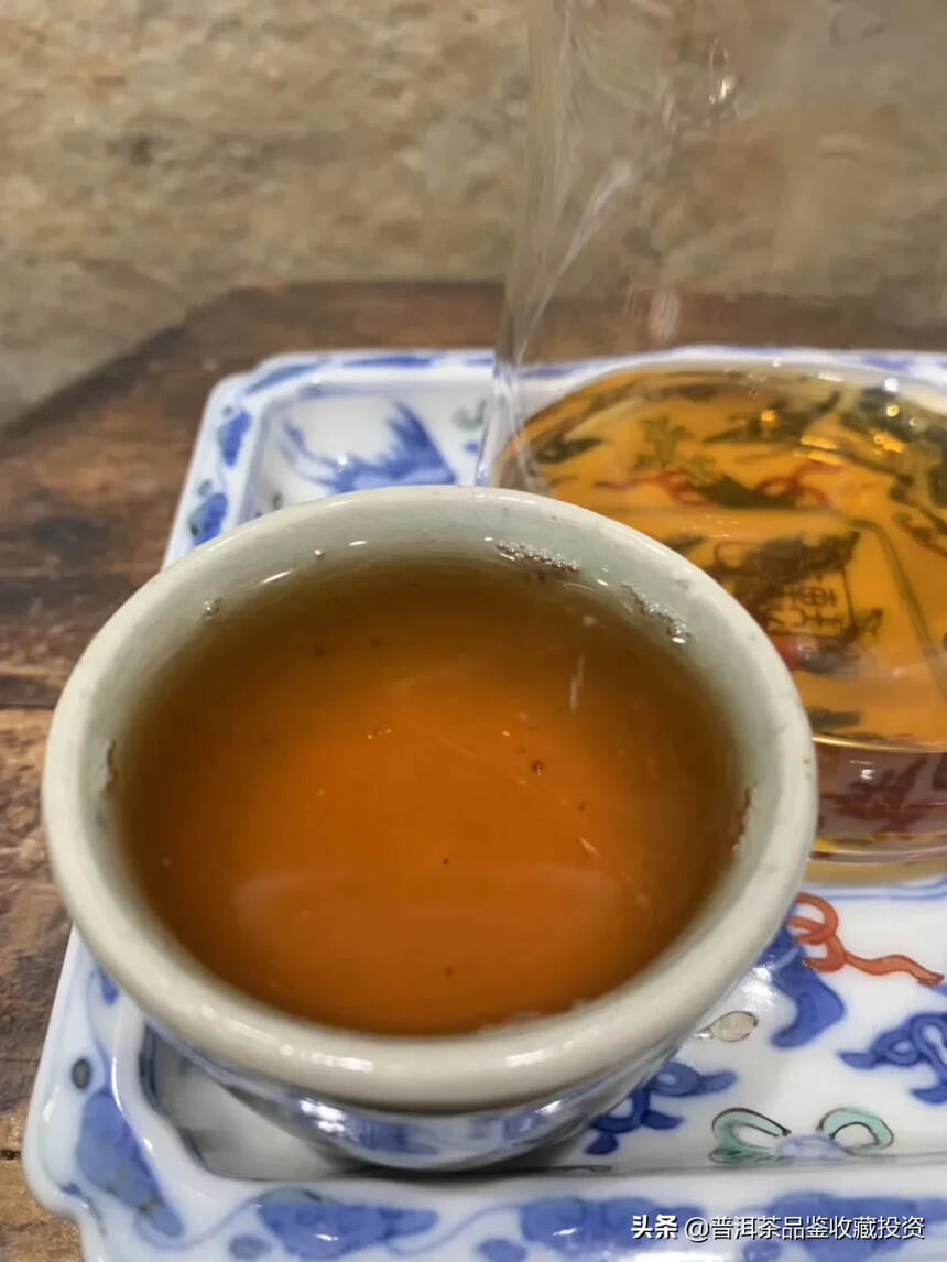 易武茶在普洱茶的历史长河中有着不可替代的位置，这款0
