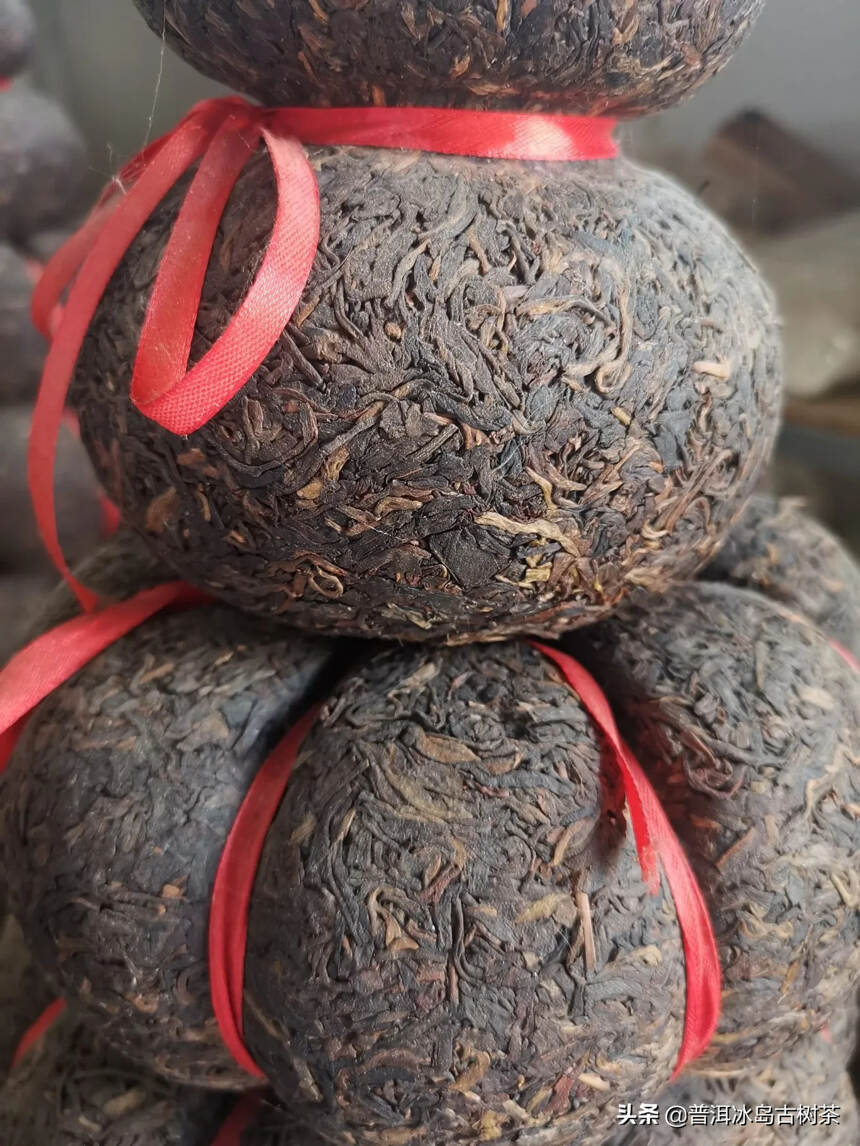 06年勐库小户赛大树茶，宝塔90公斤。#普洱茶#