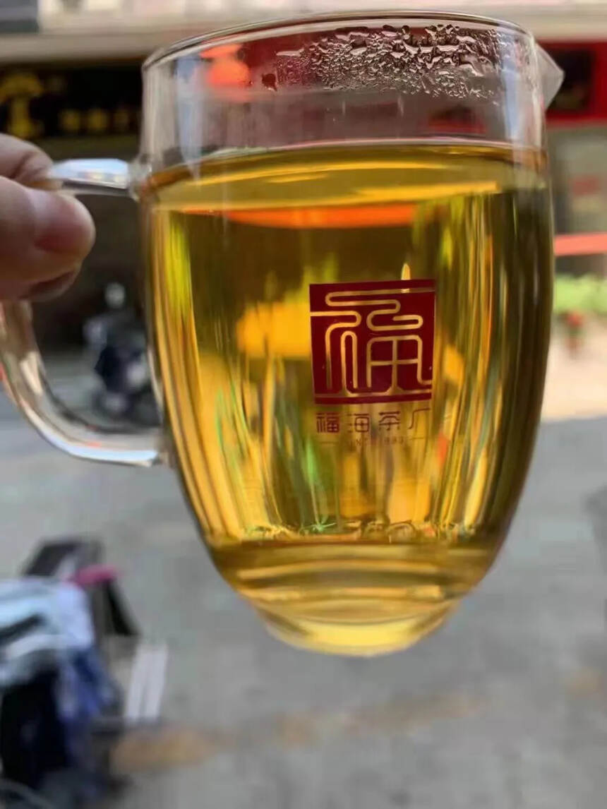 2018年班章古树竹筒茶，净含量300克/根，这款茶