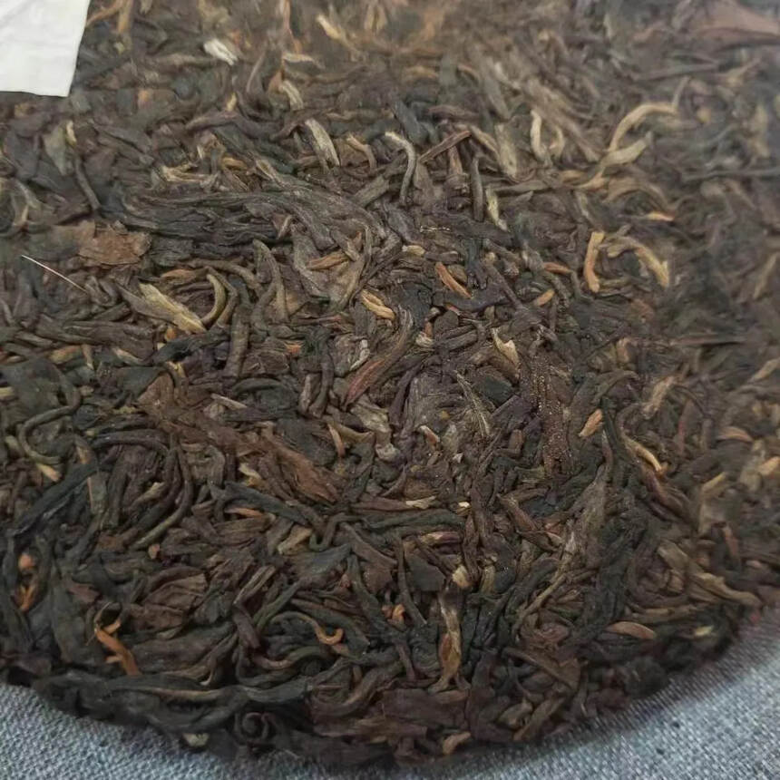 #普洱茶# 01年勐海茶厂老树圆茶老生茶#茶生活#