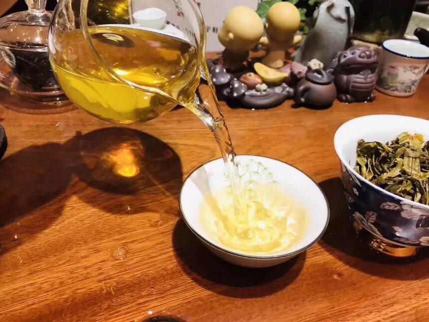 2016年大雪山生茶，古树茶纯料！香蜜浓甜，口粮茶中