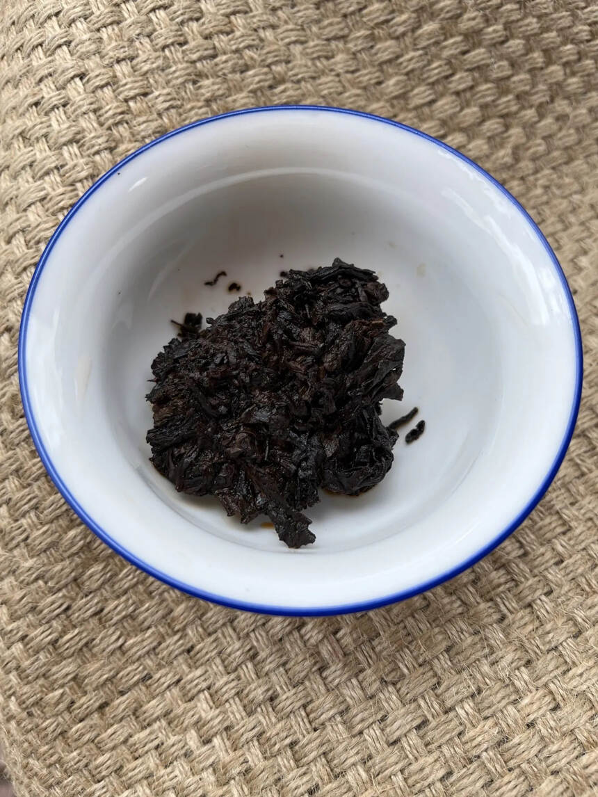 98年中茶大红印熟茶，药香甘甜！#上海头条# #发现