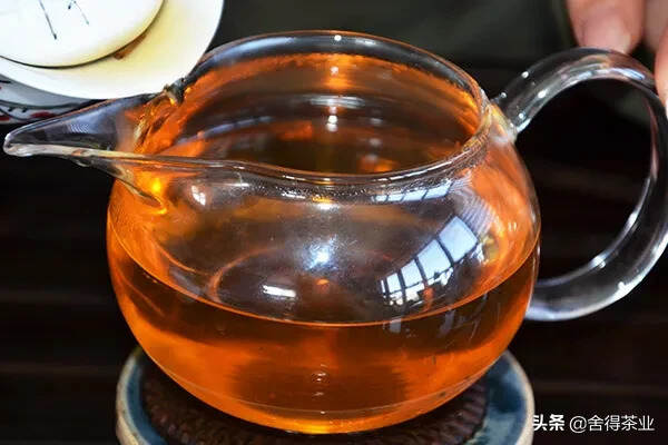 2002年红大益7542老生茶，勐海茶厂的经典，经典