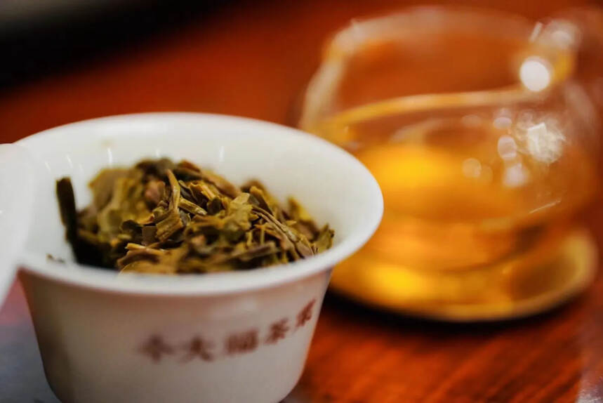 “有好茶喝，会喝好茶，是一种清福
喝好茶是最大的快乐