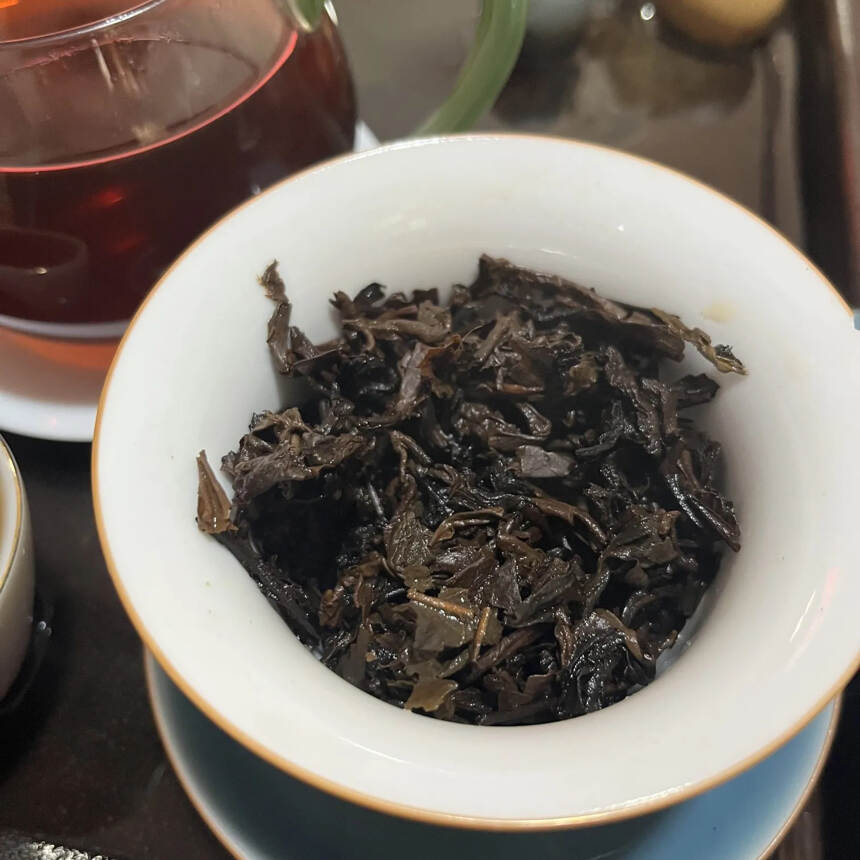 80年代末期鸿泰昌老生茶。易武原料，香甜柔和，加上时