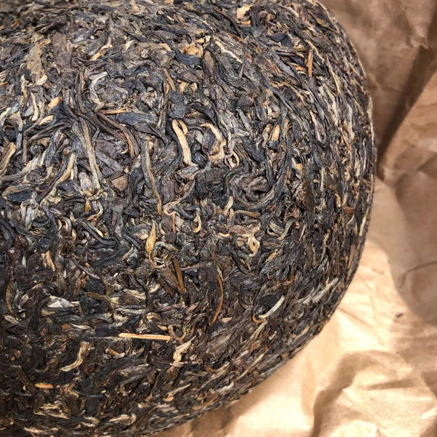 历经20多年陈化，五公斤金瓜精品，干茶浓浓的老茶茶香