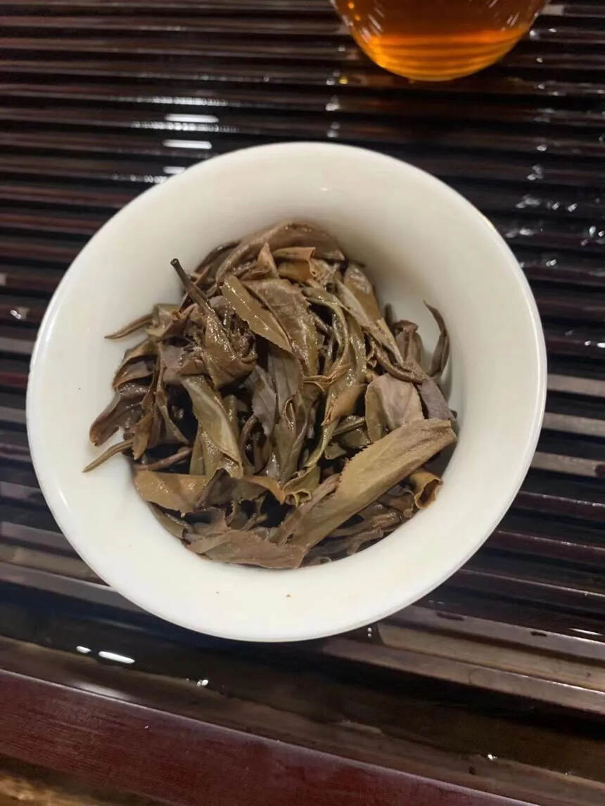 2006年永明茶厂布朗山古树茶。#普洱茶# #茶生活