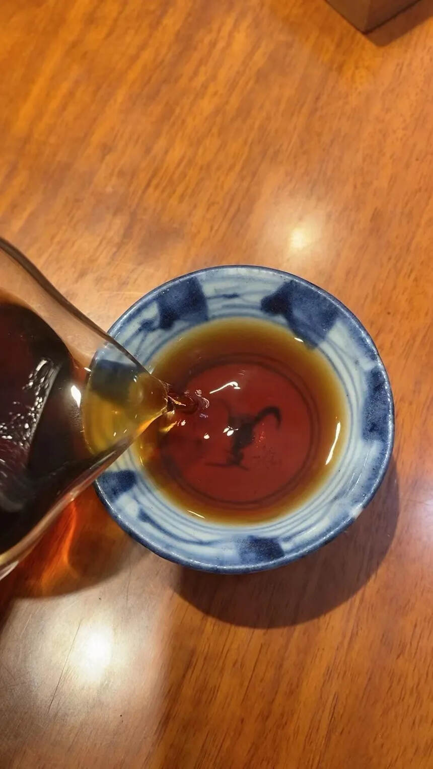 78年易武老生茶散茶
一罐250克。#普洱茶# #​