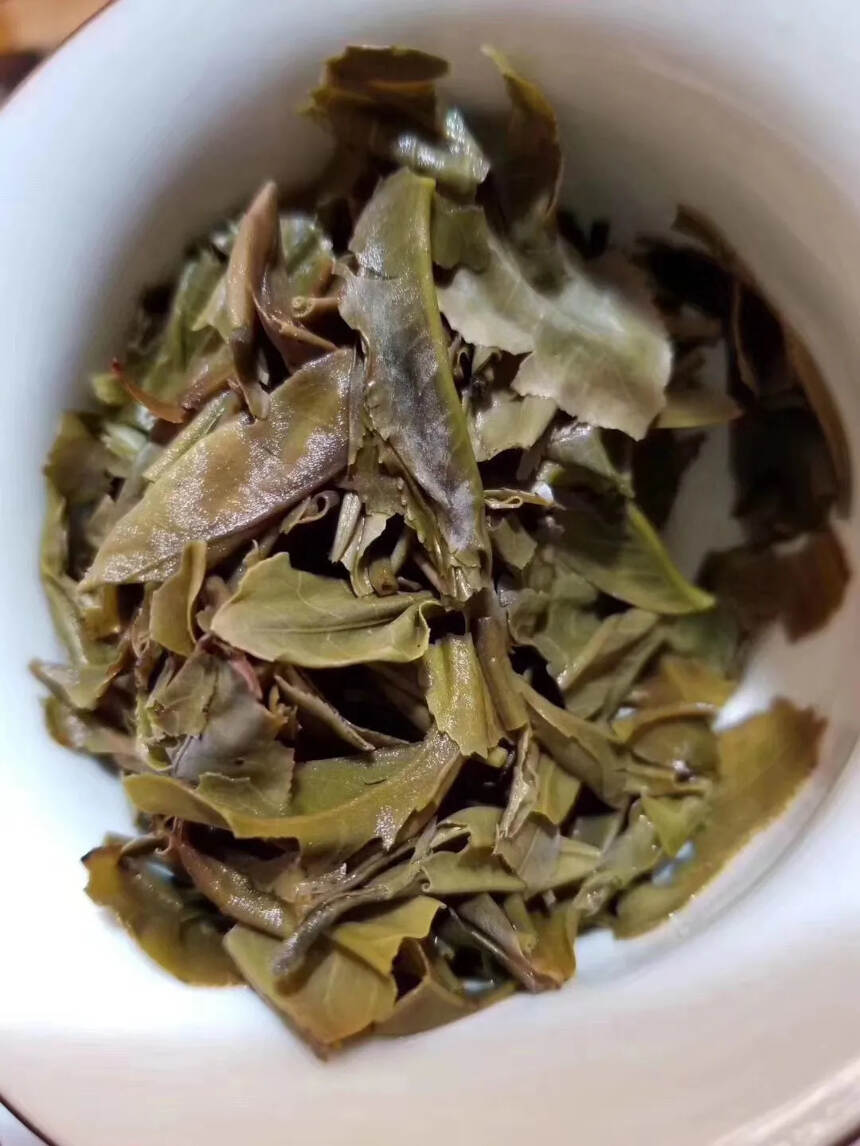 2016年布朗古树生茶 500克 。#普洱茶# #茶